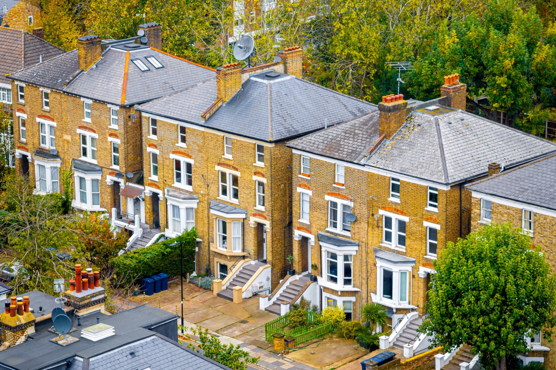 Why Homeowners Across London Choose Elite Roofing Industries